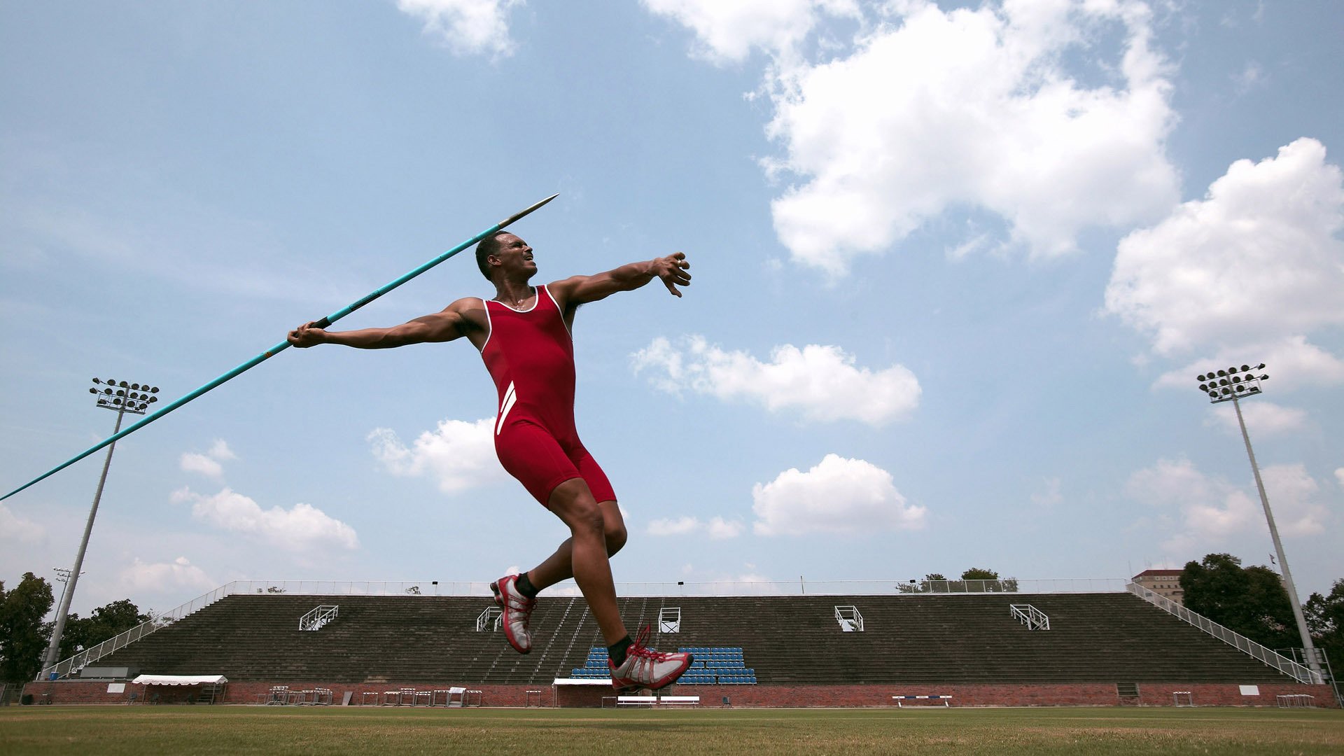 虚拟现实技术驶入主流,电竞沉浸体验再升级,虚拟化电子竞技
